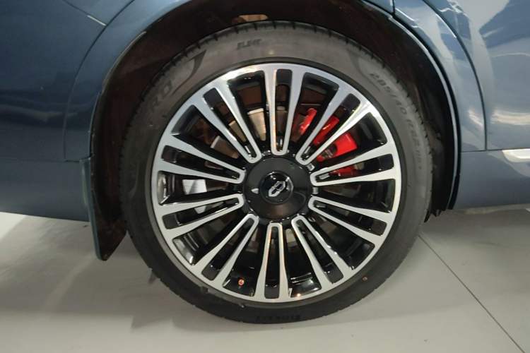 Used Hima AITO M9 2024 All-Electric Ultra Version 100 kWh 6-Seater Model Exterior 5