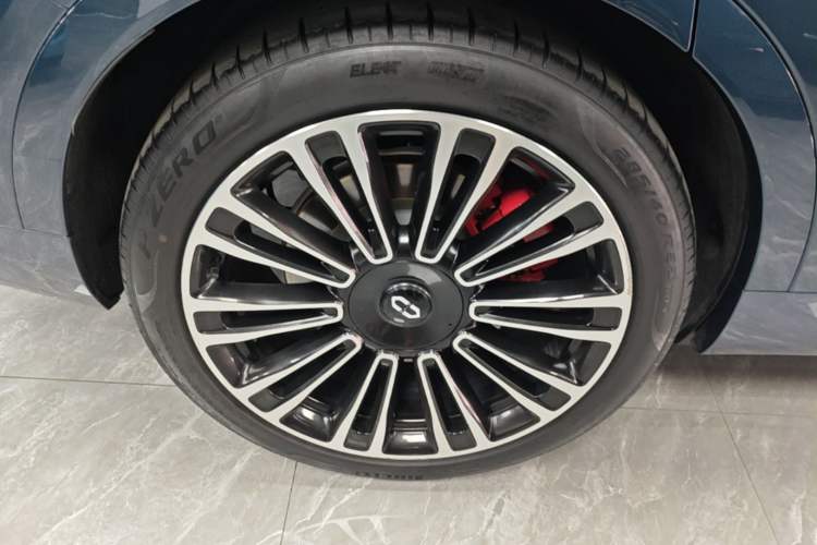 Used Hima AITO M9 2024 Range-Extended Ultra Version 52 kWh 6-Seater Model Exterior 5