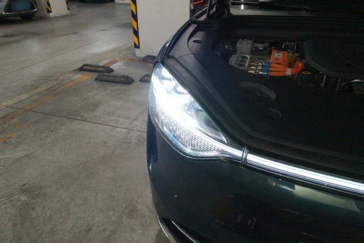Used Hima AITO M9 2024 Range-Extended Ultra Version 42 kWh 6-Seater Model Exterior 6