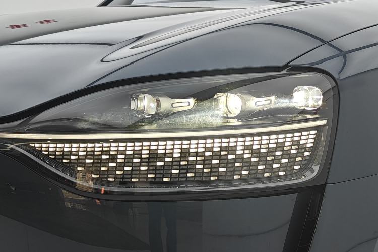 Used Hima AITO M9 2024 Range-Extended Max Edition 42 kWh 6-Seater Version Exterior 8