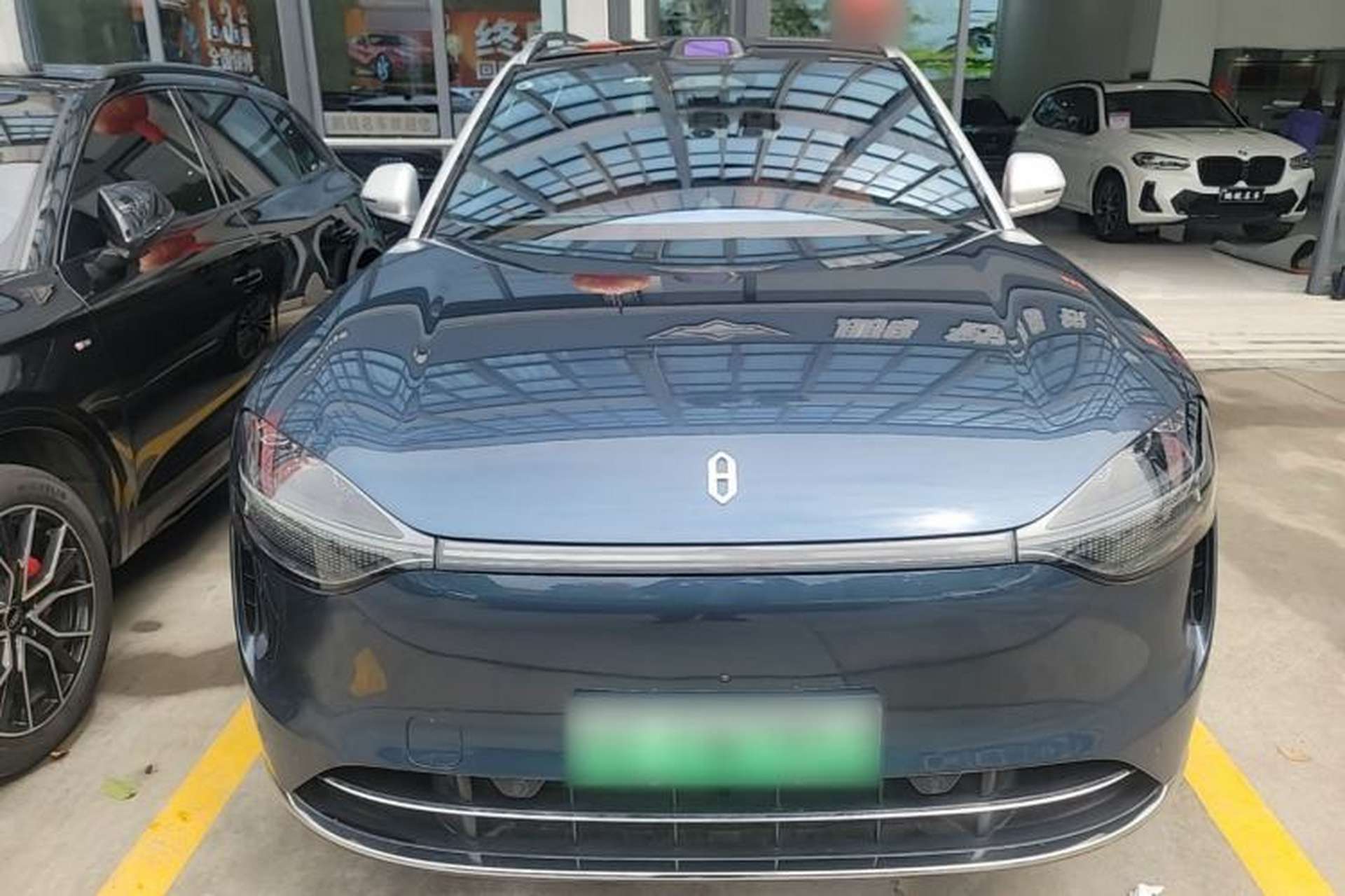 Used Hima AITO M9 2024 Range-Extended Ultra Version 42 kWh 6-Seater Model Front