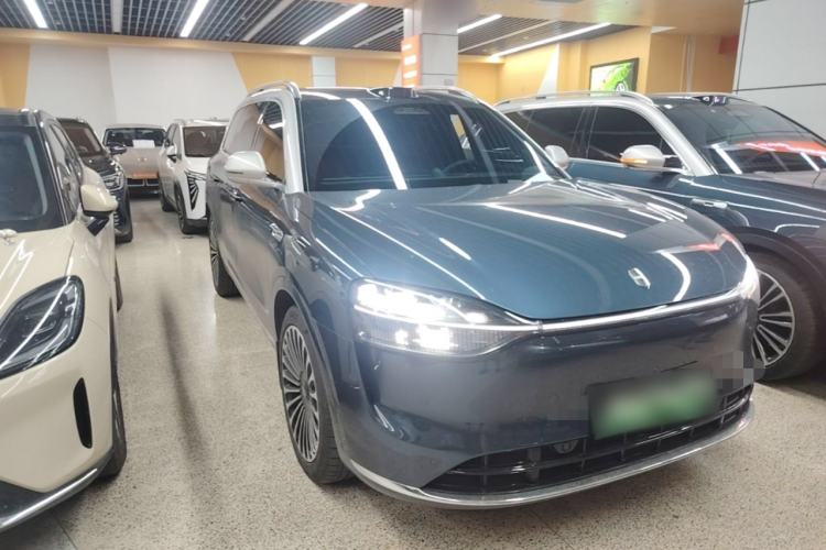 Used Hima AITO M9 2024 Range-Extended Ultra Version 42 kWh 6-Seater Model Front Right 45 Deg