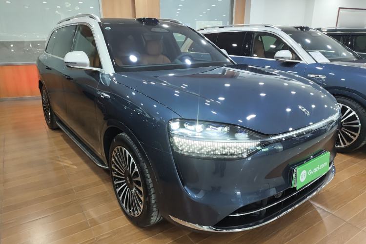 Used Hima AITO M9 2024 Range-Extended Ultra Version 42 kWh 6-Seater Model Front Right 45 Deg