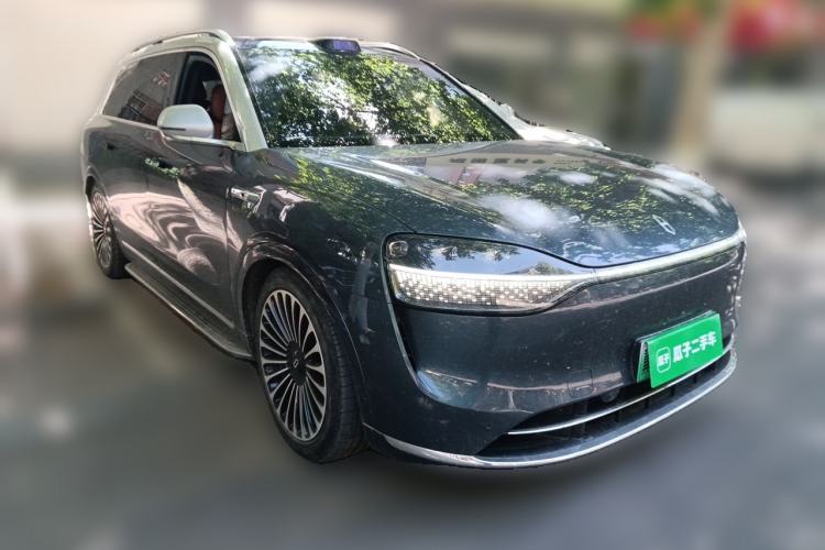 Used Hima AITO M9 2024 Range-Extended Ultra Version 42 kWh 6-Seater Model Front Right 45 Deg