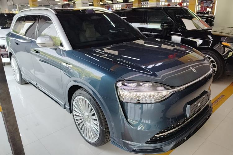 Used Hima AITO M9 2024 Range-Extended Ultra Version 42 kWh 6-Seater Model Front Right 45 Deg