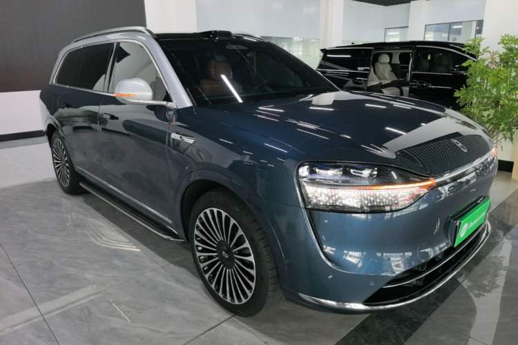 Used Hima AITO M9 2024 Range-Extended Ultra Version 42 kWh 6-Seater Model Front Right 45 Deg