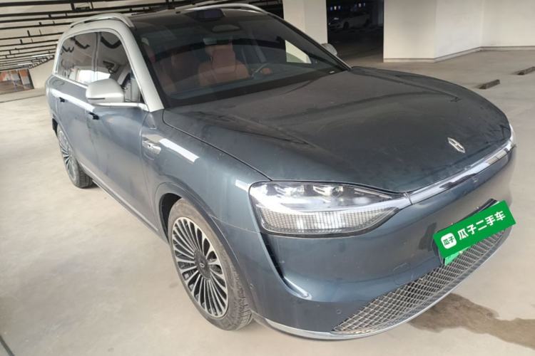Used Hima AITO M9 2024 All-Electric Ultra Version 100 kWh 6-Seater Model Front Right 45 Deg