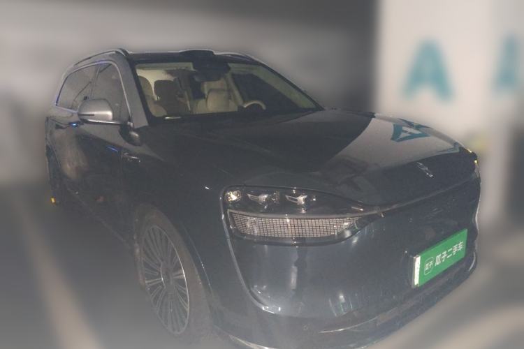 Used Hima AITO M9 2024 Range-Extended Ultra Version 42 kWh 6-Seater Model Front Right 45 Deg