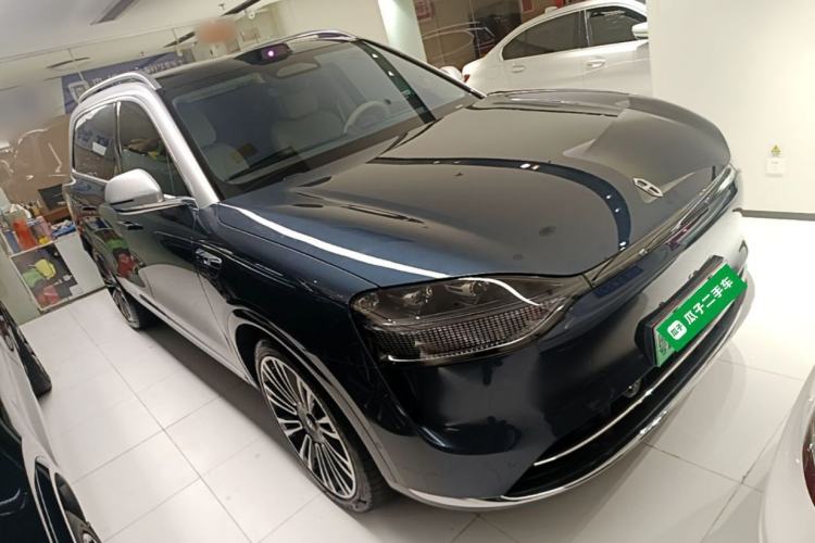 Used Hima AITO M9 2024 Range-Extended Ultra Version 42 kWh 6-Seater Model Front Right 45 Deg
