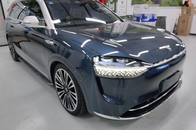 Used Hima AITO M9 2024 Range-Extended Ultra Version 52 kWh 6-Seater Model Front Right 45 Deg