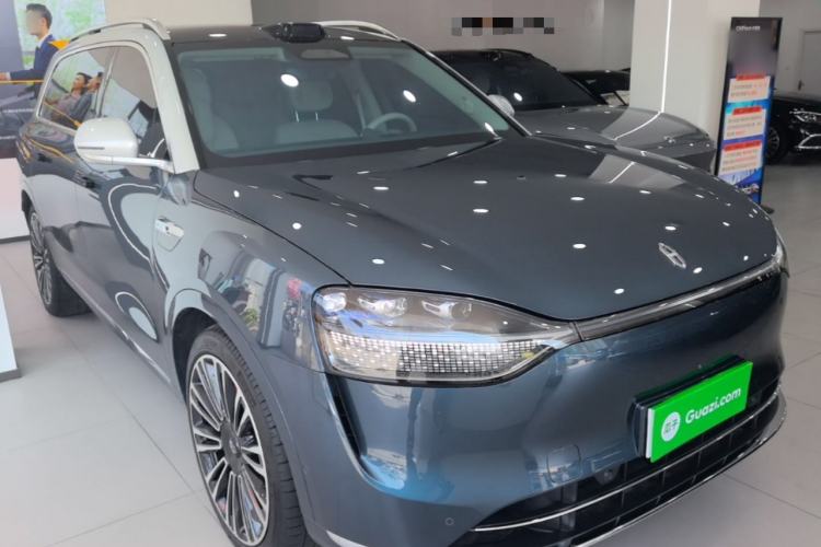 Used Hima AITO M9 2024 Range-Extended Ultra Version 42 kWh 6-Seater Model Front Right 45 Deg