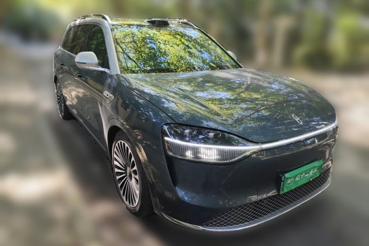 Used Hima AITO M9 2024 All-Electric Ultra Version 100 kWh 5-Seater Model Front Right 45 Deg