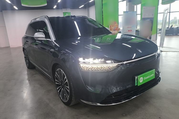 Used Hima AITO M9 2024 Range-Extended Ultra Version 42 kWh 6-Seater Model Front Right 45 Deg