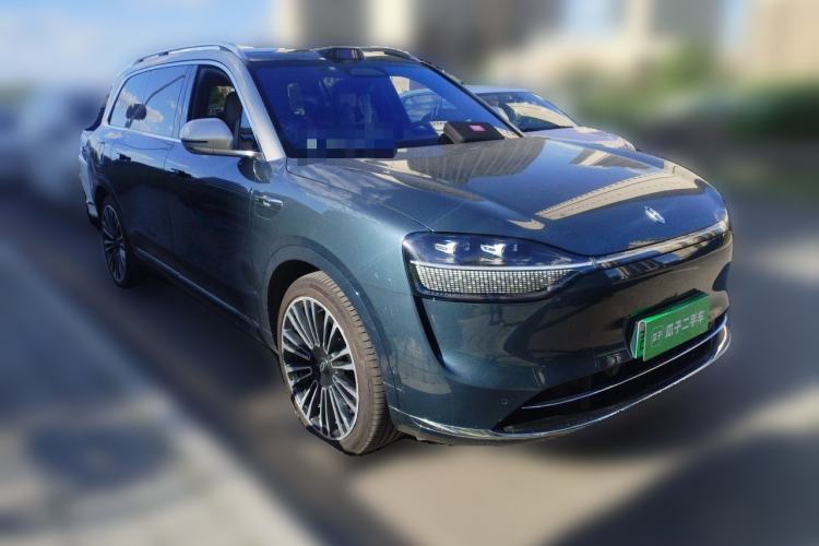 Used Hima AITO M9 2024 Range-Extended Ultra Version 42 kWh 6-Seater Model Front Right 45 Deg