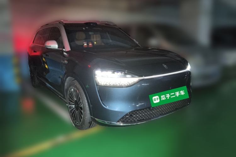 Used Hima AITO M9 2024 Range-Extended Ultra Version 42 kWh 6-Seater Model Front Right 45 Deg