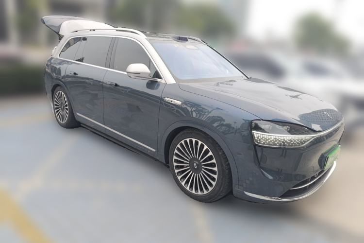 Used Hima AITO M9 2024 Range-Extended Ultra Version 42 kWh 6-Seater Model Front Right 45 Deg