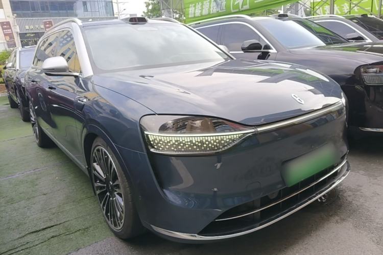 Used Hima AITO M9 2024 Range-Extended Ultra Version 42 kWh 6-Seater Model Front Right 45 Deg
