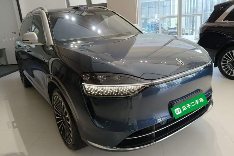 Used Hima AITO M9 2024 Range-Extended Max Edition 52 kWh 5-Seater Version Front Right 45 Deg