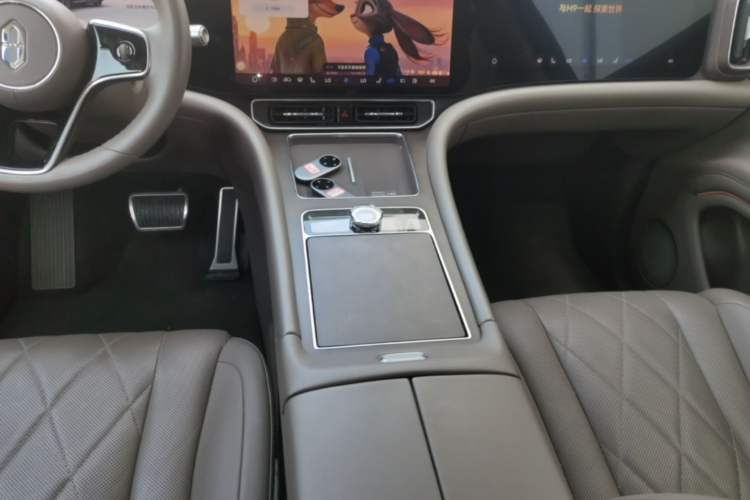 Used Hima AITO M9 2024 Range-Extended Ultra Version 52 kWh 5-Seater Model Gear Lever
