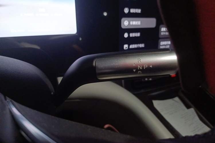 Used Hima AITO M9 2024 Range-Extended Ultra Version 42 kWh 6-Seater Model Gear Lever