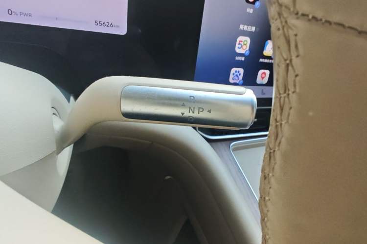 Used Hima AITO M9 2024 Range-Extended Ultra Version 52 kWh 6-Seater Model Gear Lever