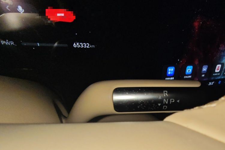 Used Hima AITO M9 2024 Range-Extended Ultra Version 42 kWh 6-Seater Model Gear Lever