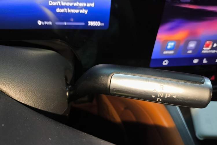 Used Hima AITO M9 2024 Range-Extended Ultra Version 42 kWh 6-Seater Model Gear Lever