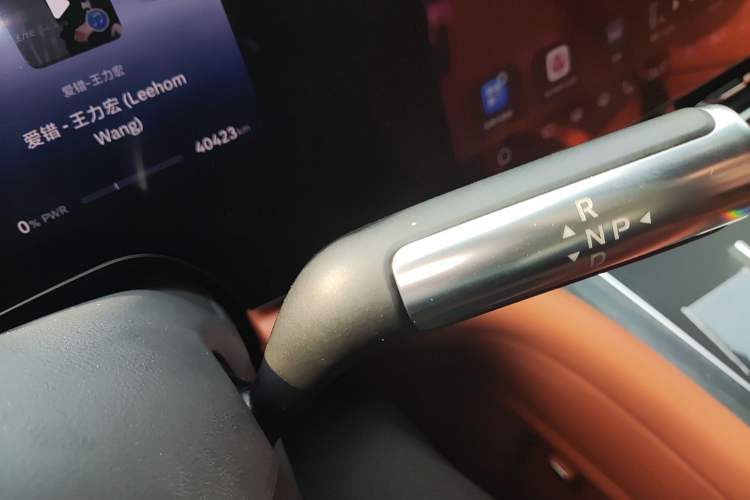 Used Hima AITO M9 2024 Range-Extended Max Edition 42 kWh 6-Seater Version Gear Lever