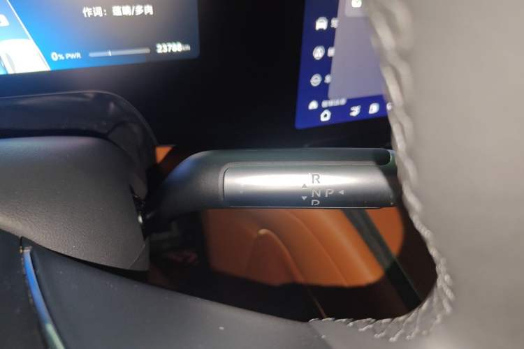 Used Hima AITO M9 2024 Range-Extended Ultra Version 42 kWh 6-Seater Model Gear Lever