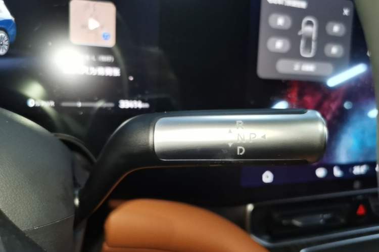 Used Hima AITO M9 2024 Range-Extended Ultra Version 52 kWh 6-Seater Model Gear Lever