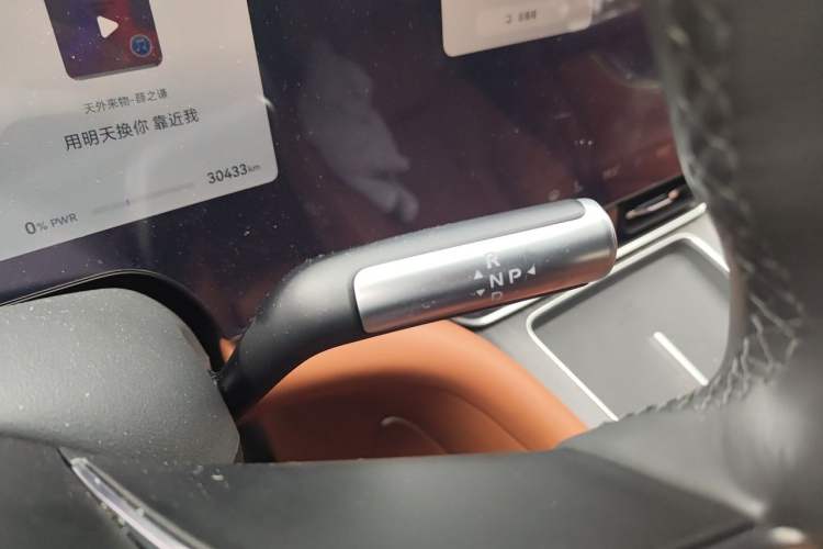 Used Hima AITO M9 2024 Range-Extended Ultra Version 42 kWh 6-Seater Model Gear Lever