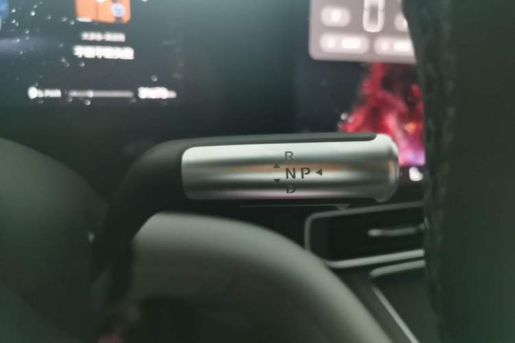 Used Hima AITO M9 2024 All-Electric Ultra Version 100 kWh 6-Seater Model Gear Lever
