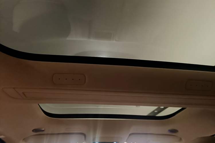 Used Hima AITO M9 2024 Range-Extended Ultra Version 42 kWh 6-Seater Model Headliner