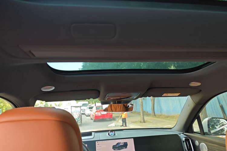 Used Hima AITO M9 2024 Range-Extended Ultra Version 42 kWh 6-Seater Model Headliner