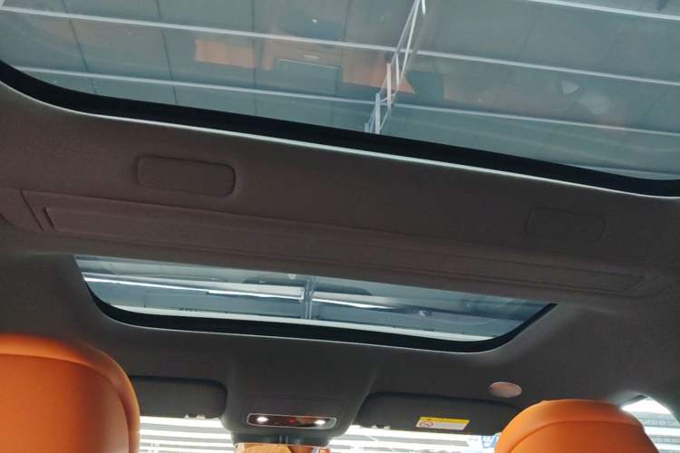 Used Hima AITO M9 2024 Range-Extended Ultra Version 42 kWh 6-Seater Model Headliner