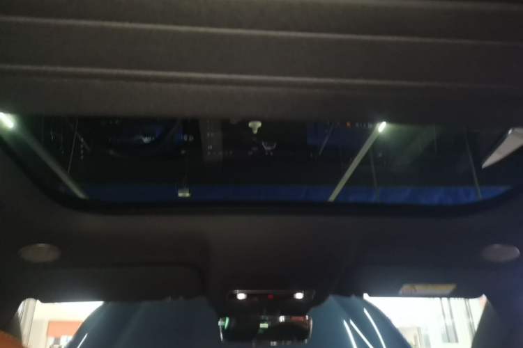 Used Hima AITO M9 2024 All-Electric Ultra Version 100 kWh 6-Seater Model Headliner