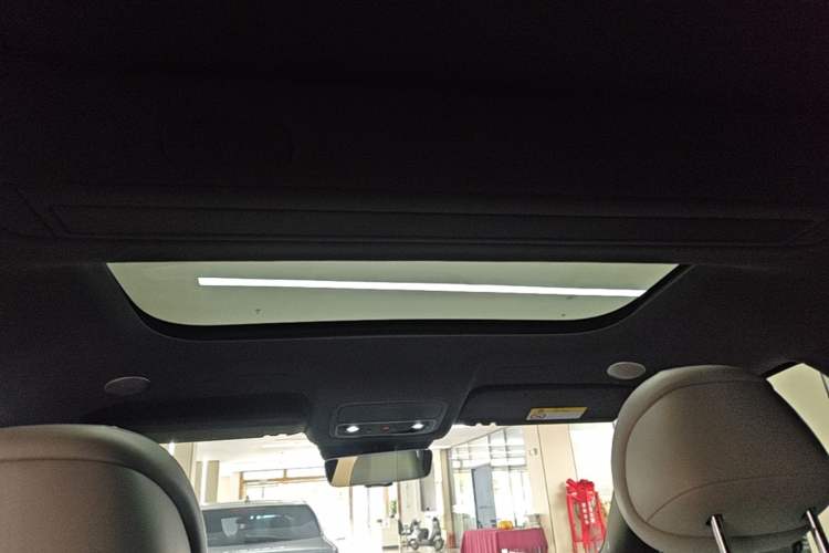 Used Hima AITO M9 2024 Range-Extended Ultra Version 42 kWh 6-Seater Model Headliner