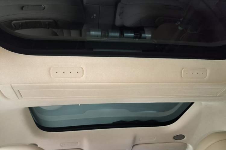 Used Hima AITO M9 2024 Range-Extended Ultra Version 42 kWh 6-Seater Model Headliner