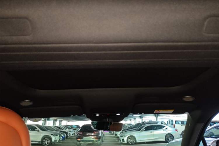 Used Hima AITO M9 2024 Range-Extended Ultra Version 42 kWh 6-Seater Model Headliner