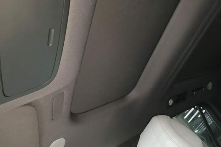 Used Hima AITO M9 2024 Range-Extended Ultra Version 42 kWh 6-Seater Model Headliner