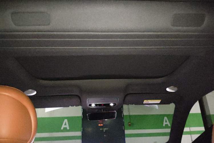 Used Hima AITO M9 2024 Range-Extended Ultra Version 52 kWh 6-Seater Model Headliner