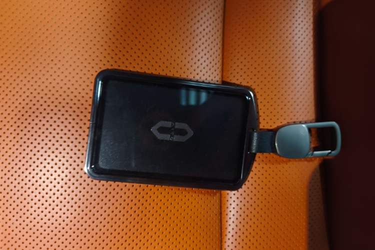 Used Hima AITO M9 2024 Range-Extended Ultra Version 42 kWh 6-Seater Model Interior 1