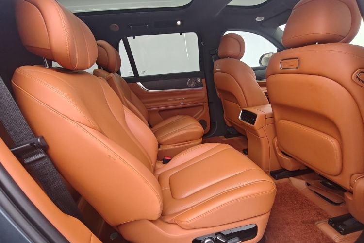 Used Hima AITO M9 2024 Range-Extended Max Edition 42 kWh 6-Seater Version Interior 11