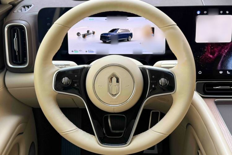 Used Hima AITO M9 2024 Range-Extended Ultra Version 42 kWh 6-Seater Model Interior 3