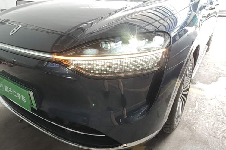 Used Hima AITO M9 2024 Range-Extended Ultra Version 42 kWh 6-Seater Model Left Front Headlight