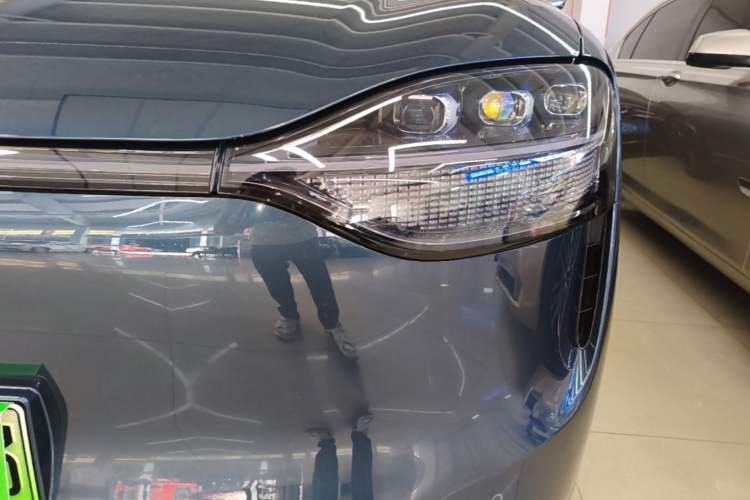 Used Hima AITO M9 2024 Range-Extended Ultra Version 42 kWh 6-Seater Model Left Front Headlight