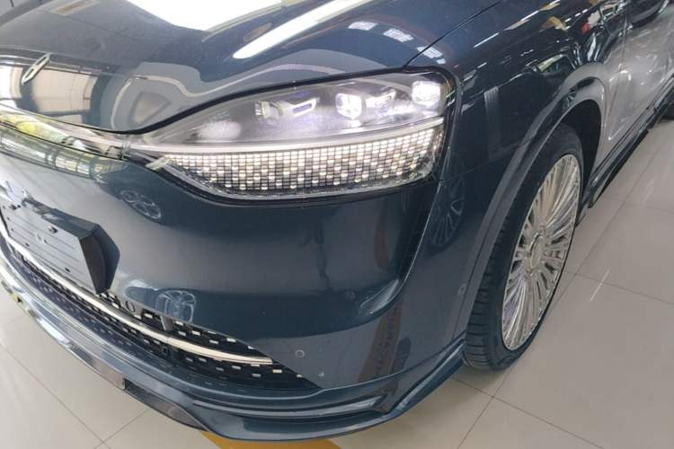 Used Hima AITO M9 2024 Range-Extended Ultra Version 42 kWh 6-Seater Model Left Front Headlight