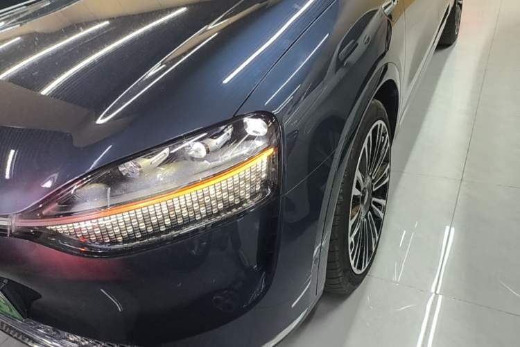 Used Hima AITO M9 2024 Range-Extended Max Edition 52 kWh 6-Seater Version Left Front Headlight