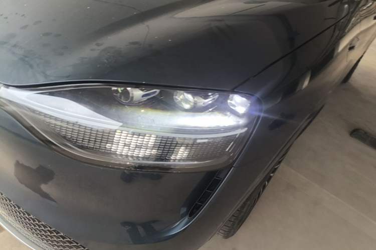 Used Hima AITO M9 2024 All-Electric Ultra Version 100 kWh 6-Seater Model Left Front Headlight