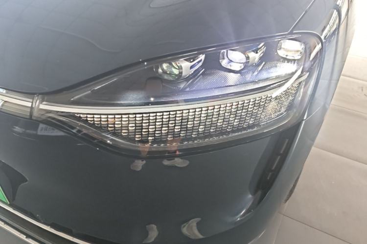 Used Hima AITO M9 2024 Range-Extended Ultra Version 42 kWh 6-Seater Model Left Front Headlight